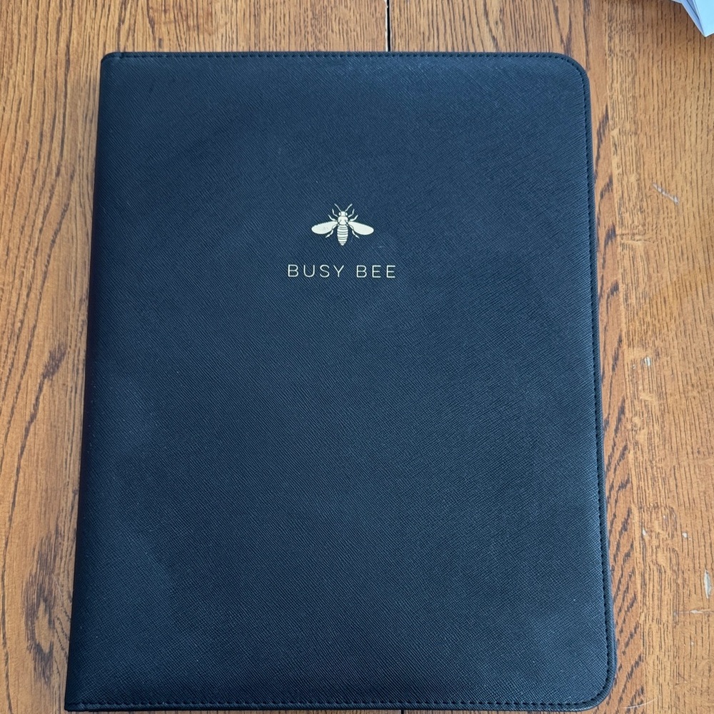 Eccolo‎ Black Padfolio with Gold Bee Design